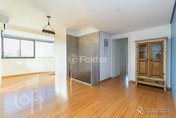 apartment em Rua Roque Calage, Passo da Areia - Porto Alegre - RS