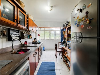 apartment em Avenida Pinheiro Borda, Cristal - Porto Alegre - RS