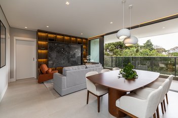 apartment em Rua Valdivia, Hugo Lange - Curitiba - PR