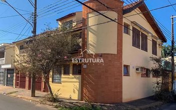 house em Avenida 27, Vila Santo Antônio - Rio Claro - SP