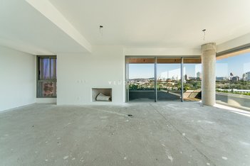 apartment em Rua Tomaz Gonzaga, Boa Vista - Porto Alegre - RS