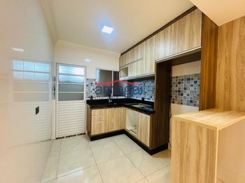 house em Rua Nadim Ruston, Loteamento Jardim Sol Nascente - Jacareí - SP
