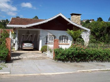 house em Rua Vitor George, Vila Paulista - Campos do Jordão - SP