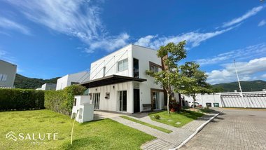 house em Hermógenes Assis Feijó, Barra - Balneário Camboriú - SC