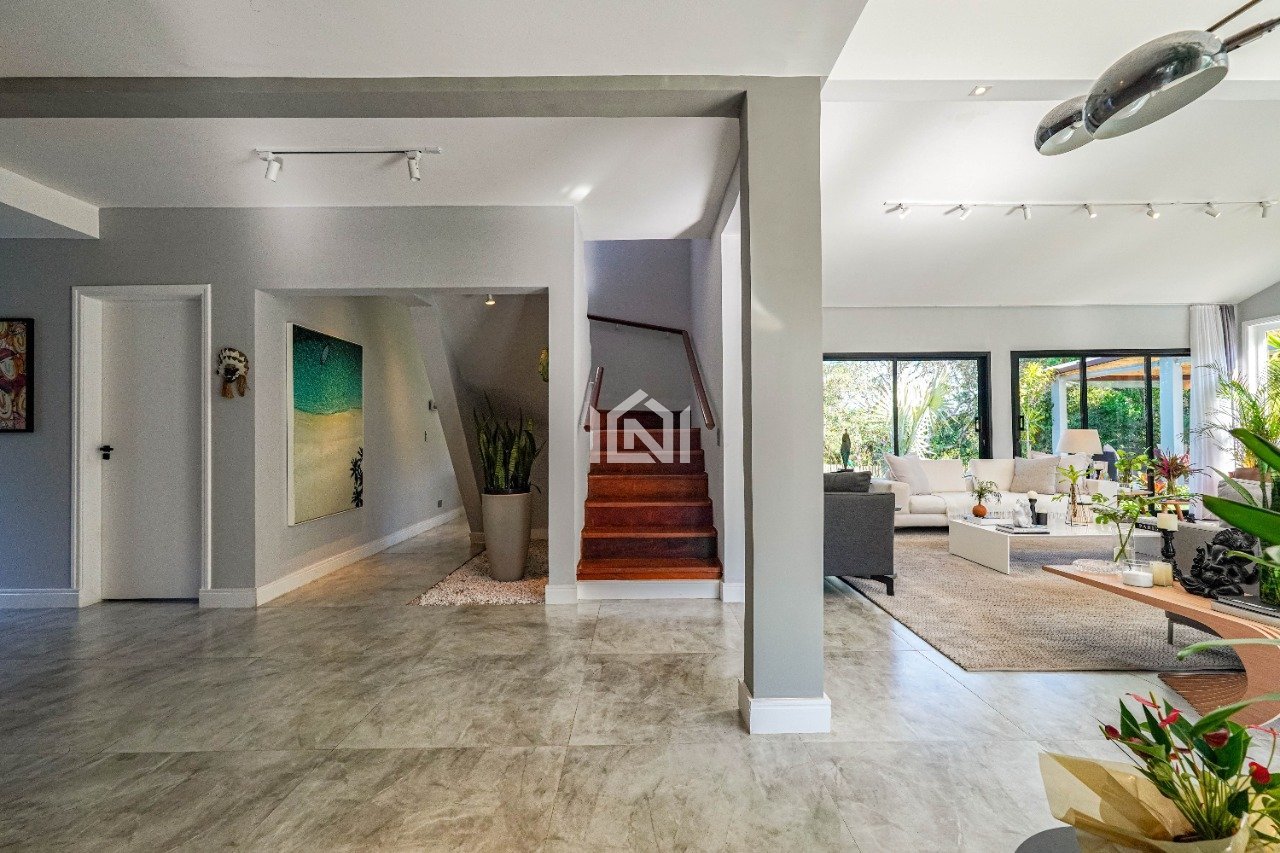 casa a venda no condominio recanto inpla - hall de entrada