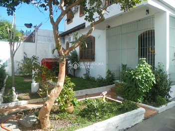 house em Rua Adroaldo Novo Correa, Cavalhada - Porto Alegre - RS