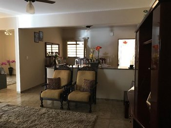 house em Rua Luiza Mariana Seixas, Vila Santa Cruz - São José do Rio Preto - SP