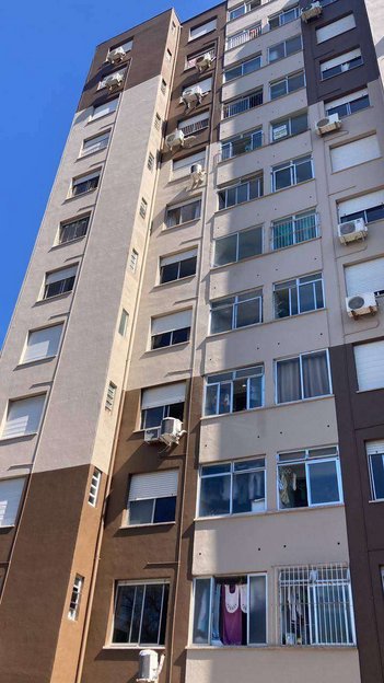 apartment em Rua Doutor Campos Velho, Cristal - Porto Alegre - RS