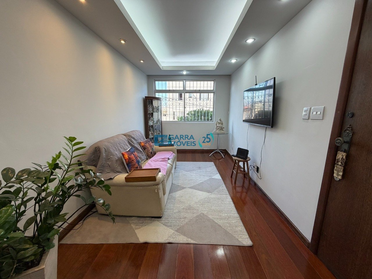 Apartamento com 3 quartos — Ipiranga, Belo Horizonte
