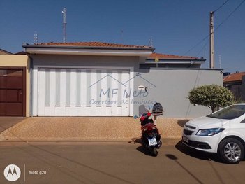 house em Rua Professor Doutor Ivan Salvador Gonçalves de Carvalho, Jardim Treviso - Pirassununga - SP