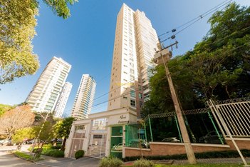 apartment em Rua Rosa Kaint Nadolny, Campo Comprido - Curitiba - PR