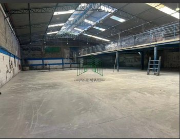 industrial em Avenida Fernão Dias, Jardim Laguna - Contagem - MG