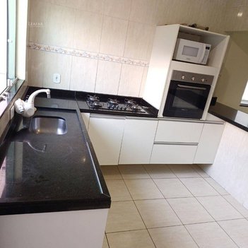 house em Rua Oscar Freire, Vila Suissa - Mogi das Cruzes - SP