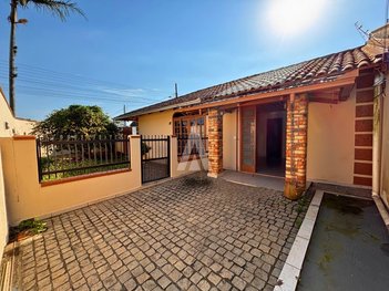 house em Rua Izake Ramos Mafra, Jardim Iririú - Joinville - SC