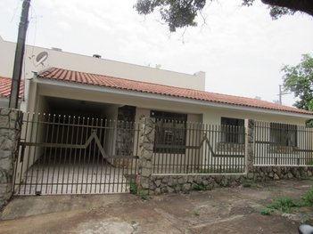 house em Rua Alba Guimarães, Zona 07 - Maringá - PR