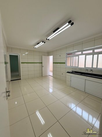 house em Rua Nossa Senhora de Fátima, Jardim Bela Vista - Jacareí - SP