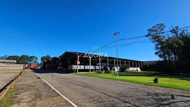 industrial em Rua Berto Cirio, São Luis - Canoas - RS