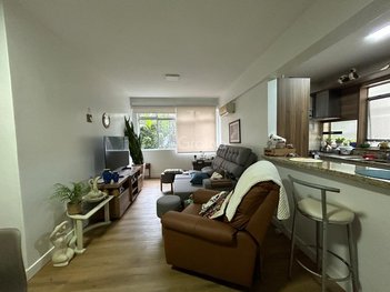 apartment em Rua Capitão Euclides de Castro, Coqueiros - Florianópolis - SC