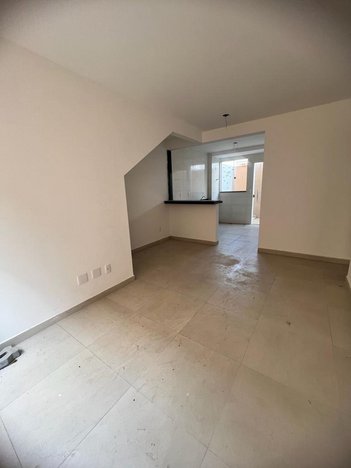 house em Rua Andrelândia, Parque Xangri-Lá - Contagem - MG