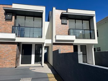 house em Rua Augusta Rodrigues Pulceno, Serraria - São José - SC