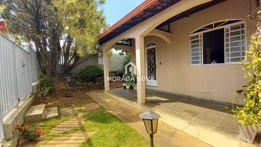 house em Rua Tenente Geraldo de Souza Clóves, Angola - Betim - MG