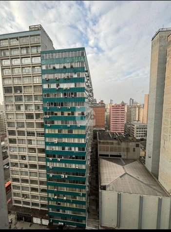 office em Rua Cândido de Leão, Centro - Curitiba - PR
