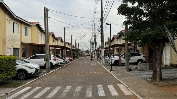 Cômodo Condomínio