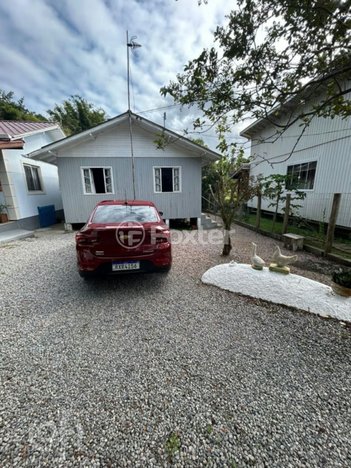 house em Rua Professor Vicente Manoel Silveira, Pinheira - Palhoça - SC