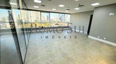 commercial_building em Avenida Roque Petroni Júnior, Jardim das Acácias - São Paulo - SP