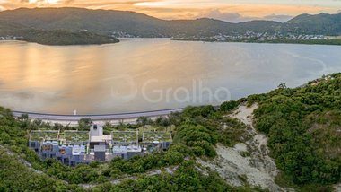 house em Rua Vereador Osni Ortiga, Lagoa da Conceição - Florianópolis - SC