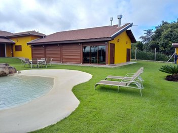 commercial_building em Praça 14 Bis, Jardim Aeroporto - Tatuí - SP