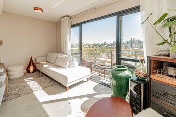 apartment em Rua Aldo Menotti Sirangelo, Jardim do Salso - Porto Alegre - RS
