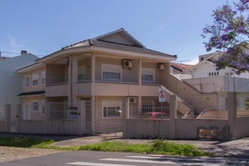 house em Praça Alfred Sehbe, Vila Ipiranga - Porto Alegre - RS