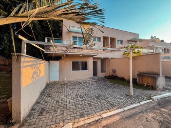 house em Rua Monte Alegre, Jardim Rebelato - Cotia - SP