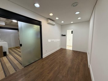 office em Avenida Doutor Jácomo Nazário, Cidade Nova - Indaiatuba - SP