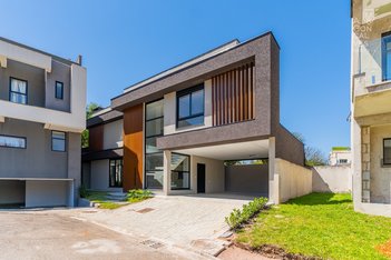 house em Rua Luiz Tramontin, Campo Comprido - Curitiba - PR