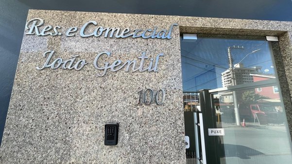 Cômodo Condomínio