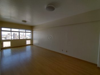 office em General Bacelar, Centro - Rio Grande - RS