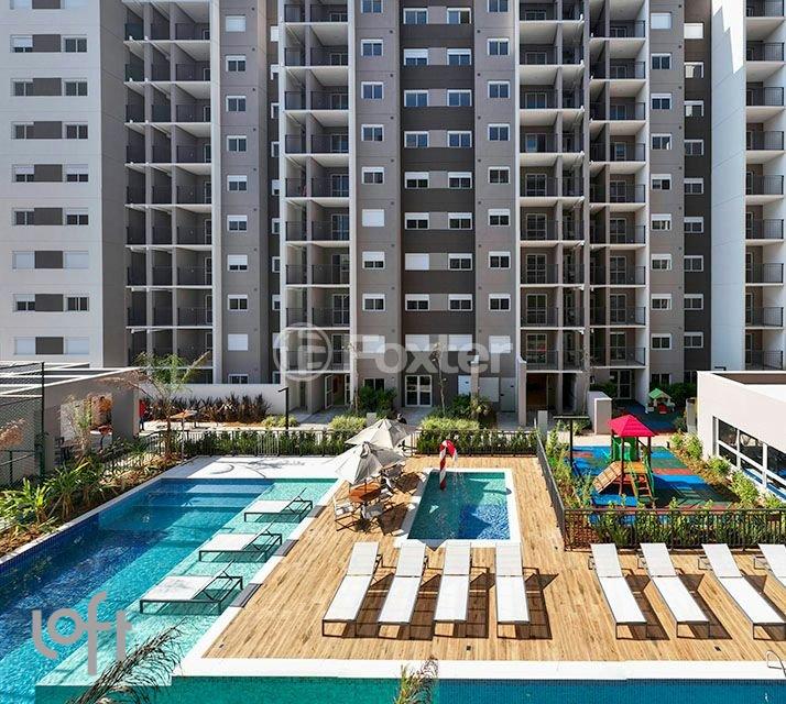 piscina-e-deck-com-vista-para-o-predio.jpeg