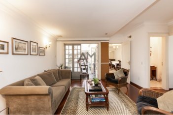 house em Rua Mariana Corrêa, Jardim Paulista - São Paulo - SP