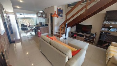 house em Luiz Henrique Rosa, Lagoa da Conceição - Florianópolis - SC