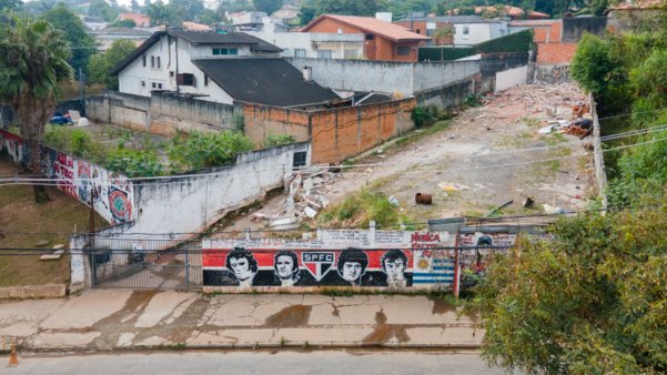 Cômodo Condomínio