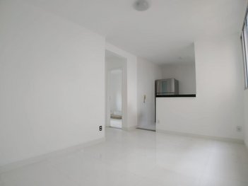 apartment em Rua Oito, Chácaras Cotia - Contagem - MG