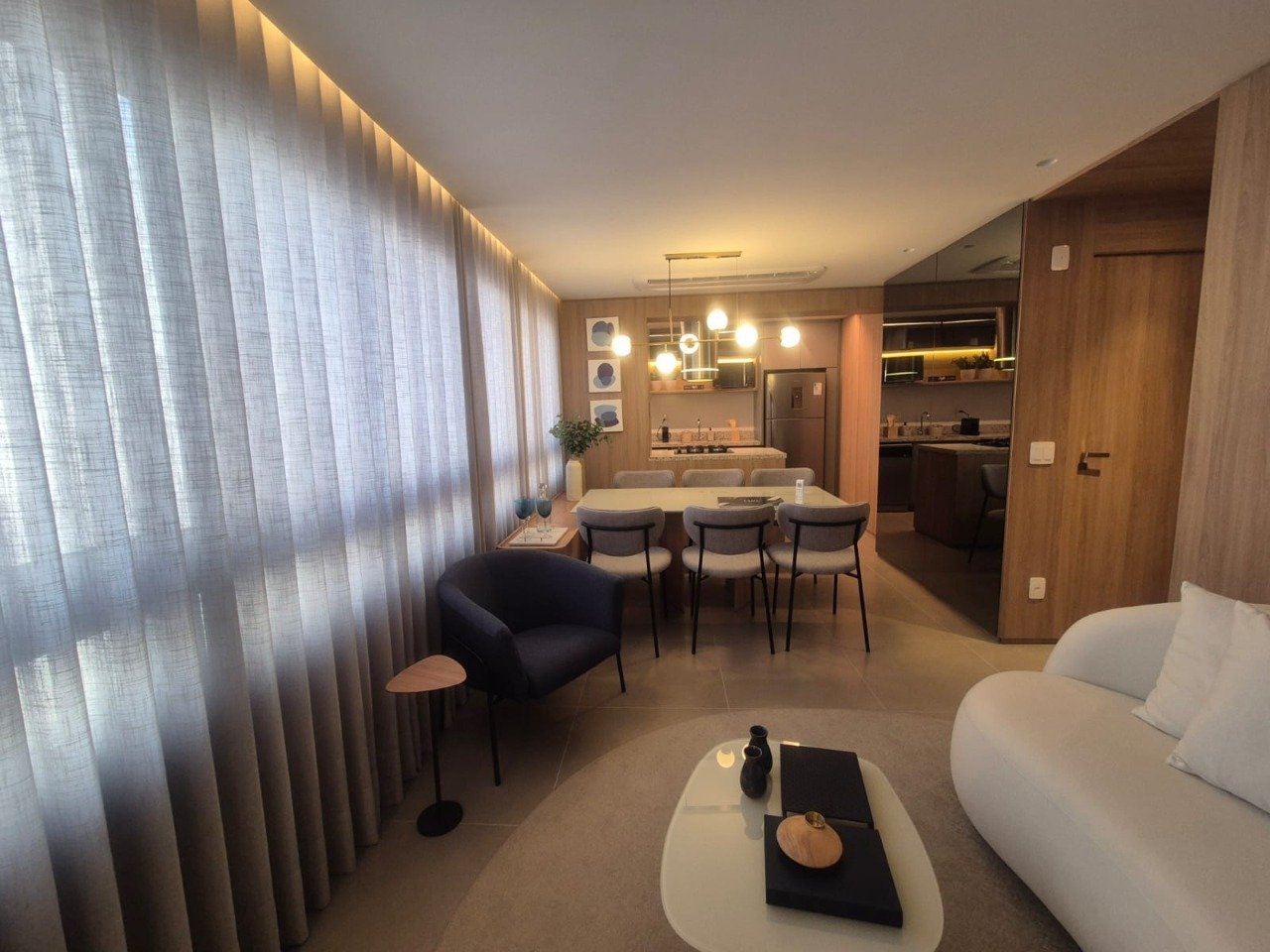 Apartamento com 3 quartos — Centro, Belo Horizonte