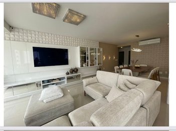 apartment em Rua 220, Meia Praia - Itapema - SC