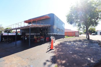 commercial_building em Coletor Anísio Ribas Bueno, Jardim Maria Celina - Londrina - PR