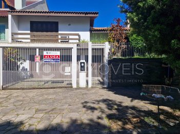 house em Rua Maestro Salvador Campanella, Jardim Itu - Porto Alegre - RS