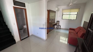 house em Rua Professor Carlos Escobar, Ponta da Praia - Santos - SP