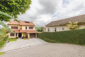 house em Rua Clemente Pinto, Nossa Senhora das Graças - Canoas - RS