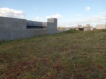 land_lot em Rua Aparecida Mucilo Mecunhe, Colinas - Londrina - PR